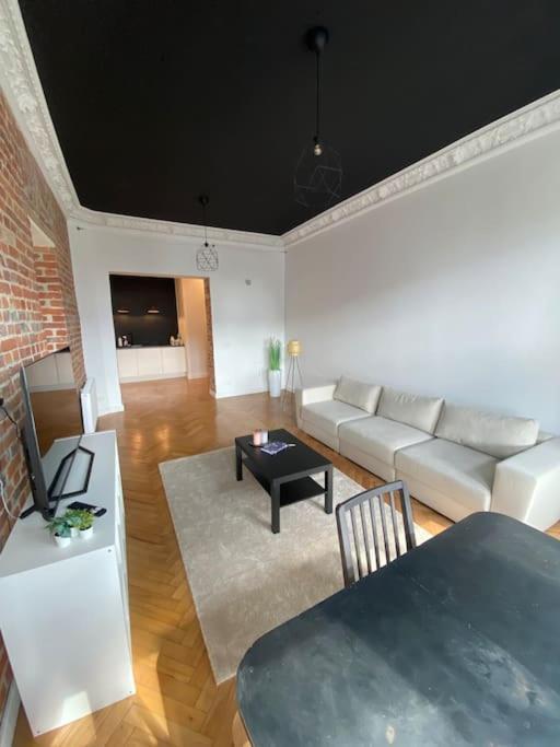 Wyjatkowy Apartament Blisko Rynku Appartement Wrocław Buitenkant foto