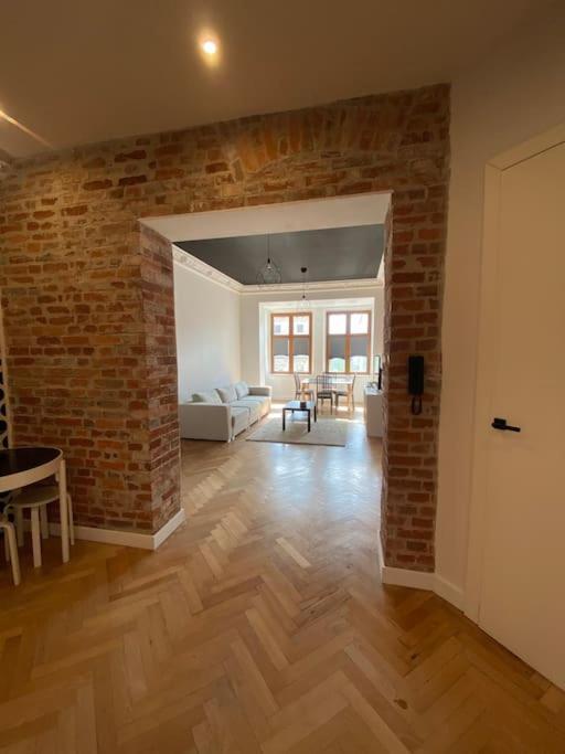 Wyjatkowy Apartament Blisko Rynku Appartement Wrocław Buitenkant foto